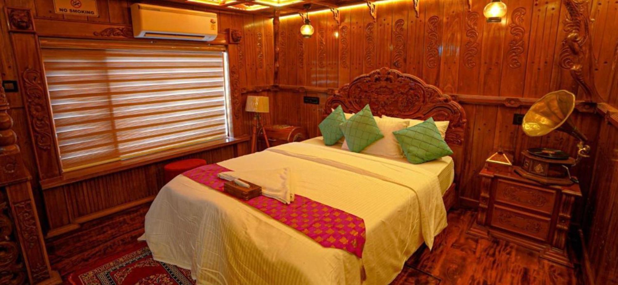 מלון Alappuzha Victoria Houseboats מראה חיצוני תמונה