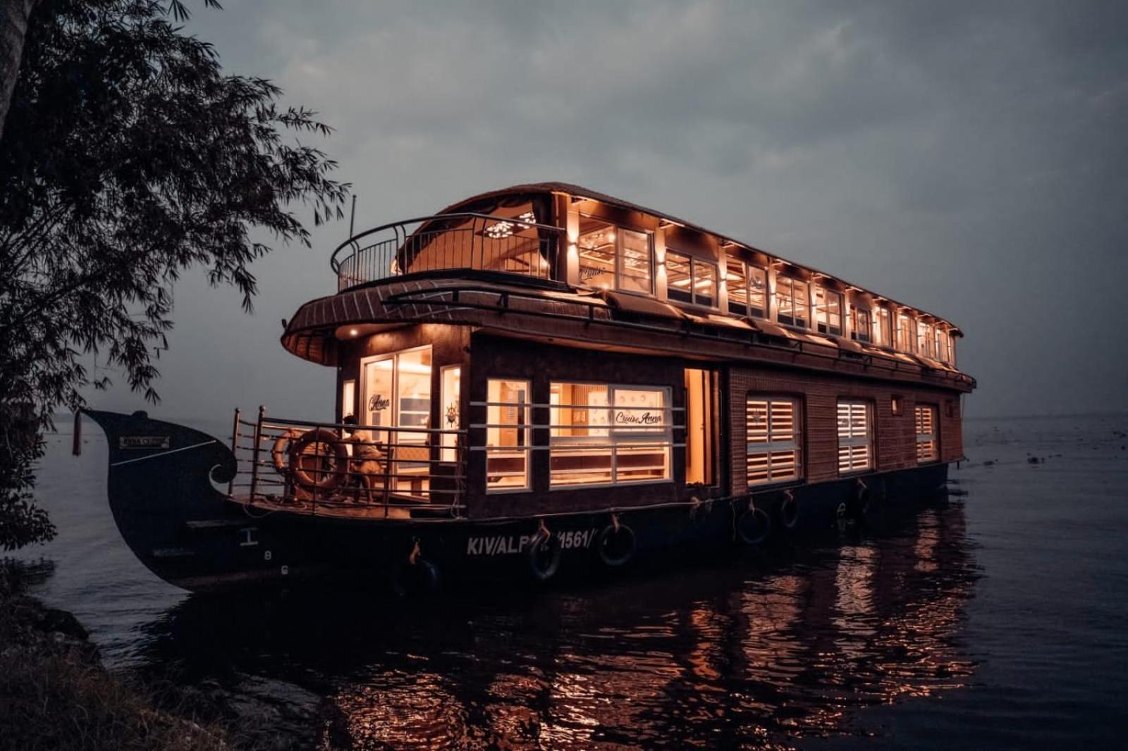 מלון Alappuzha Victoria Houseboats מראה חיצוני תמונה
