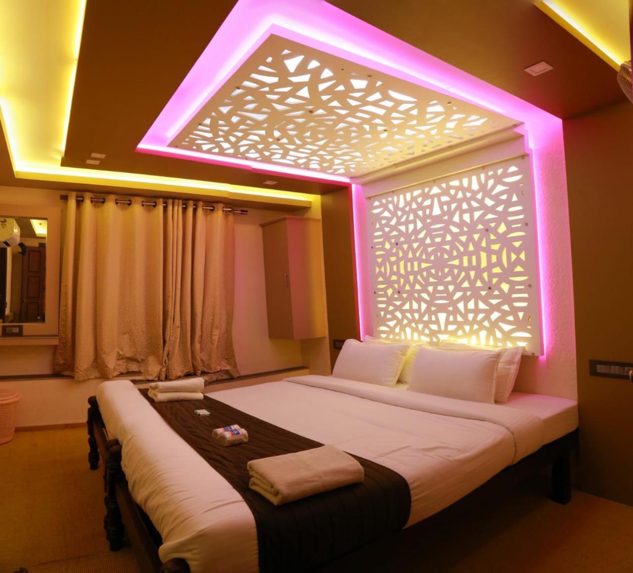 מלון Alappuzha Victoria Houseboats מראה חיצוני תמונה